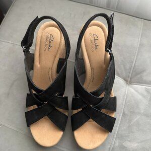 Clarks Gizelle Black Sandal